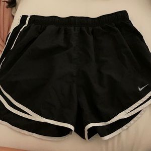 Black Nike shorts